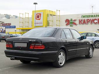 1999 Mercedes-Benz E-Class Images