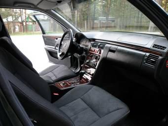 1999 Mercedes-Benz E-Class Wallpapers
