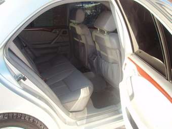 2000 Mercedes-Benz E-Class Pics