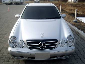 2000 Mercedes-Benz E-Class Pictures