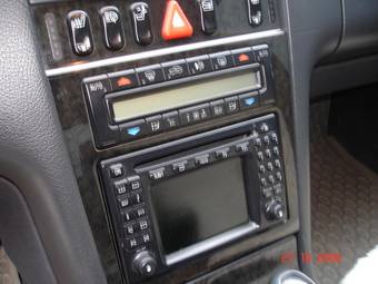 2000 Mercedes-Benz E-Class Photos