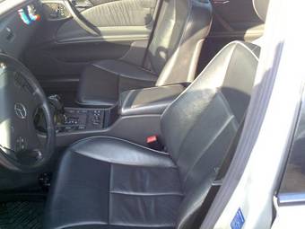 2000 Mercedes-Benz E-Class Pictures