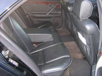 2000 Mercedes-Benz E-Class Pictures