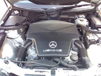 2000 Mercedes-Benz E-Class Pictures
