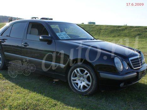 2000 Mercedes-Benz E-Class