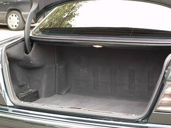 2000 Mercedes-Benz E-Class Pics