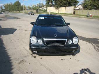 2000 Mercedes-Benz E-Class Wallpapers
