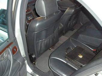 2001 Mercedes-Benz E-Class Pictures