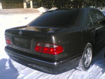 2001 Mercedes-Benz E-Class Wallpapers