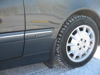2001 Mercedes-Benz E-Class Pictures