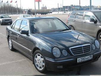 2001 Mercedes-Benz E-Class Wallpapers