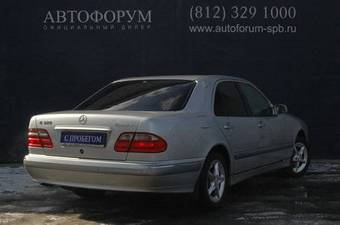 2001 Mercedes-Benz E-Class Photos