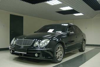 2001 Mercedes-Benz E-Class Photos