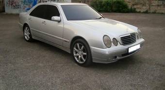 2001 Mercedes-Benz E-Class Photos