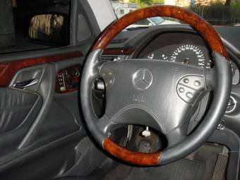 2001 Mercedes-Benz E-Class Images
