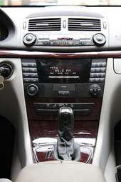2002 Mercedes-Benz E-Class Photos