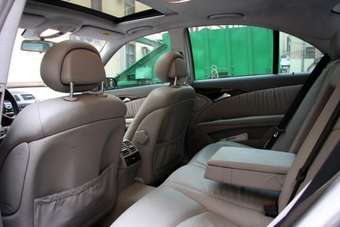2002 Mercedes-Benz E-Class Pictures