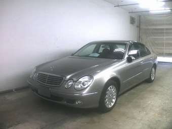 2002 Mercedes-Benz E-Class Photos