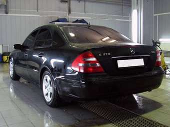 2002 Mercedes-Benz E-Class Pictures
