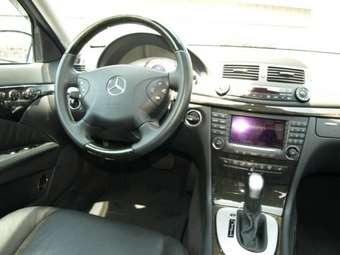 2002 Mercedes-Benz E-Class Pics