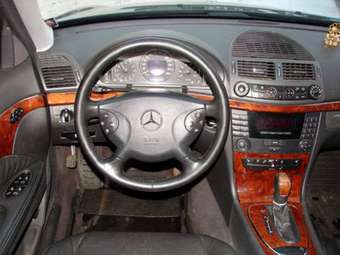 2002 Mercedes-Benz E-Class Pics