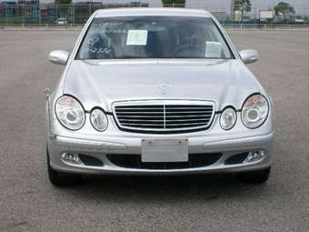 2002 Mercedes-Benz E-Class Pictures