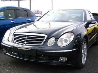 2002 Mercedes-Benz E-Class Photos