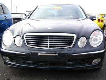 2002 Mercedes-Benz E-Class Pictures
