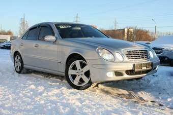 2002 Mercedes-Benz E-Class Images