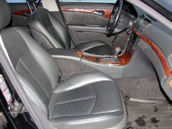 2002 Mercedes-Benz E-Class Pictures