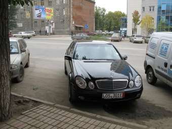 2002 Mercedes-Benz E-Class Photos