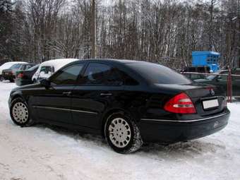 2002 Mercedes-Benz E-Class Pictures