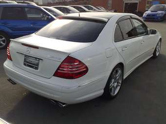 2002 Mercedes-Benz E-Class Pictures