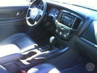 2002 Mercedes-Benz E-Class Pics