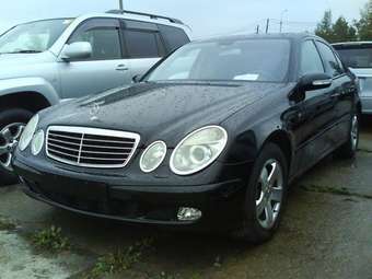 2002 Mercedes-Benz E-Class Pics