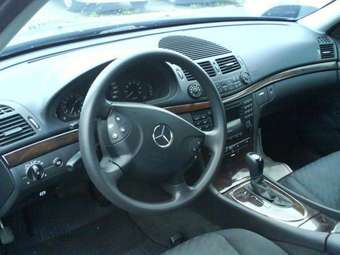 2002 Mercedes-Benz E-Class Pictures