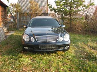 2002 Mercedes-Benz E-Class Pics