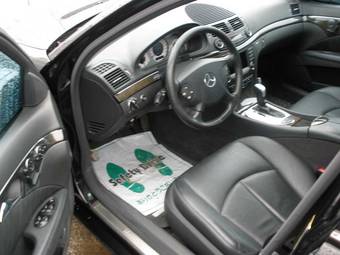 2002 Mercedes-Benz E-Class Images