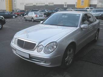 2002 Mercedes-Benz E-Class Photos