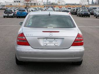 2002 Mercedes-Benz E-Class Photos