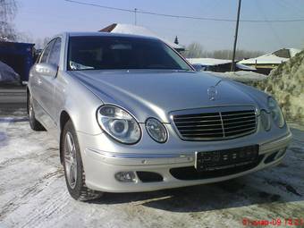 2002 Mercedes-Benz E-Class Pics