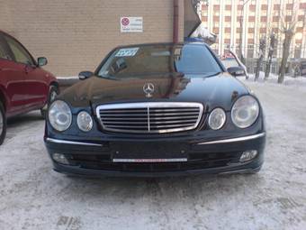 2002 Mercedes-Benz E-Class Pictures