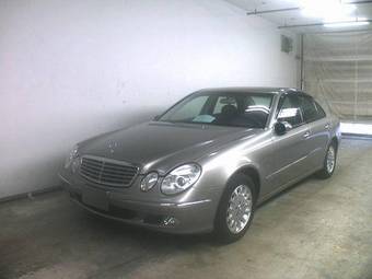 2002 Mercedes-Benz E-Class Photos