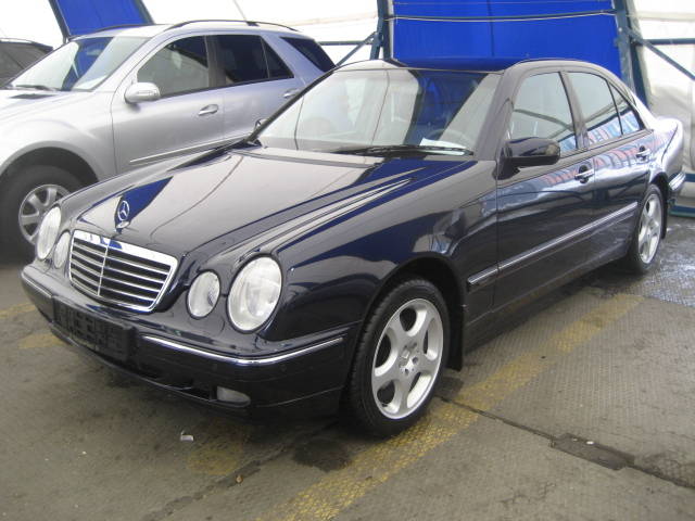 2002 Mercedes-Benz E-Class