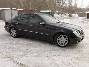 2002 Mercedes-Benz E-Class Images