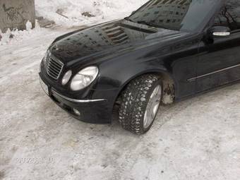 2002 Mercedes-Benz E-Class Pictures