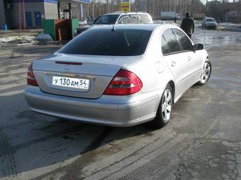 2002 Mercedes-Benz E-Class Pictures