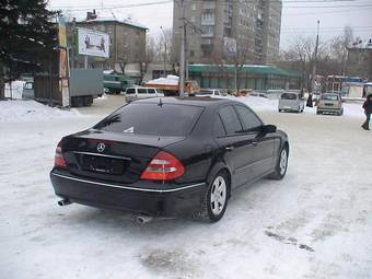 2002 Mercedes-Benz E-Class Pictures