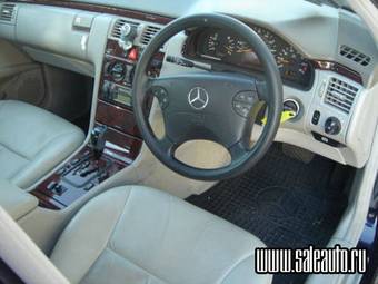 2002 Mercedes-Benz E-Class Pictures