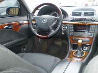 2002 Mercedes-Benz E-Class Images